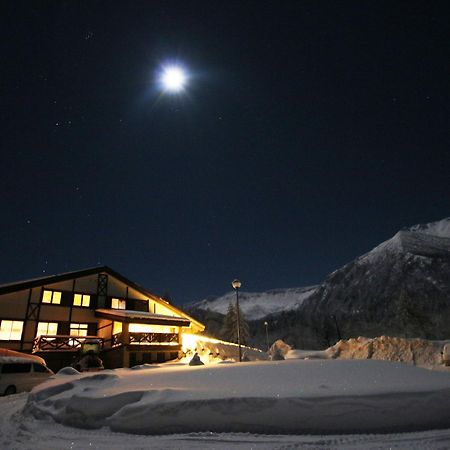 Hotel Furano Shiyuirin Kamifurano Esterno foto
